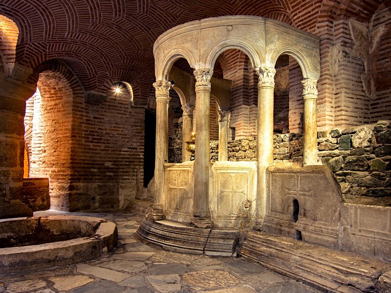 L'église byzantine Saint-Démétrios et la basilique Sainte-Sophie