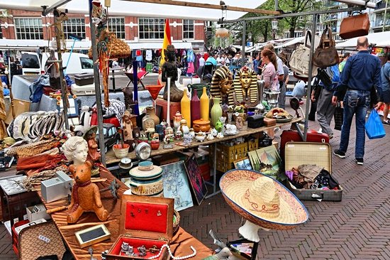 Waterlooplein et Le Plantage