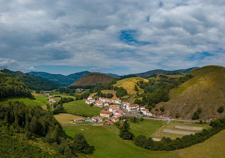 La vallée des Aldudes