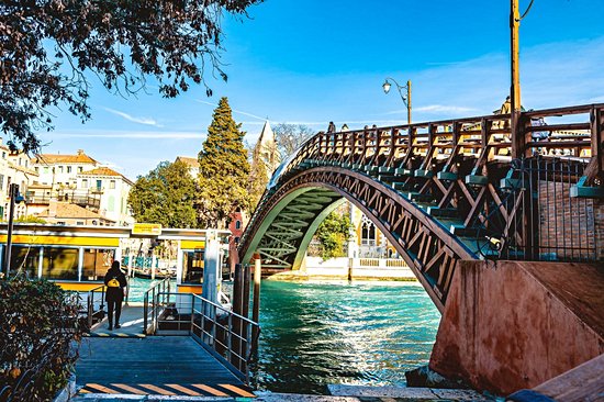 Pont de l'Académie