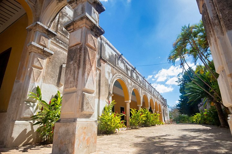 La Hacienda Yaxcopoil