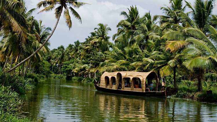 Les Backwaters