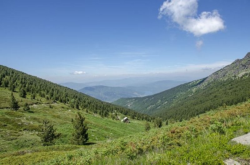 Randonner à VTT dans le parc national de Pelister 