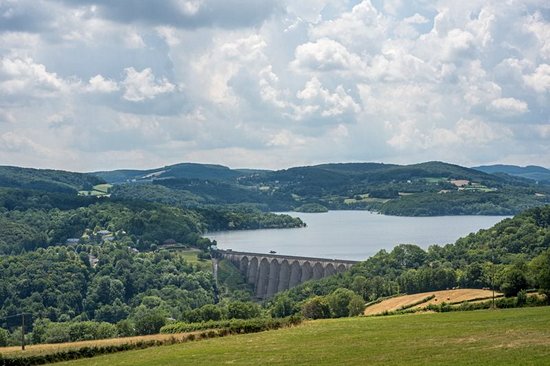 Le Lac de Pannecière