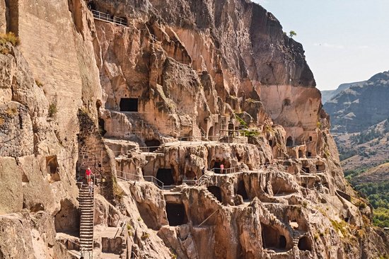Vardzia