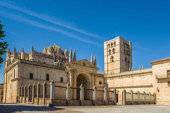 Zamora