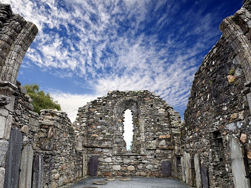 La monastique : Glendalough et la Wicklow Way