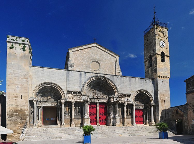 L’abbatiale de Saint-Gilles