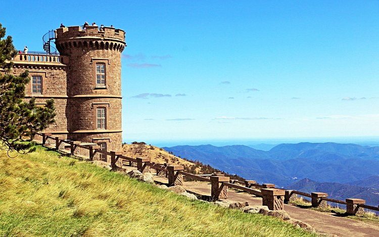 Le mont Aigoual, au cœur des Cévennes