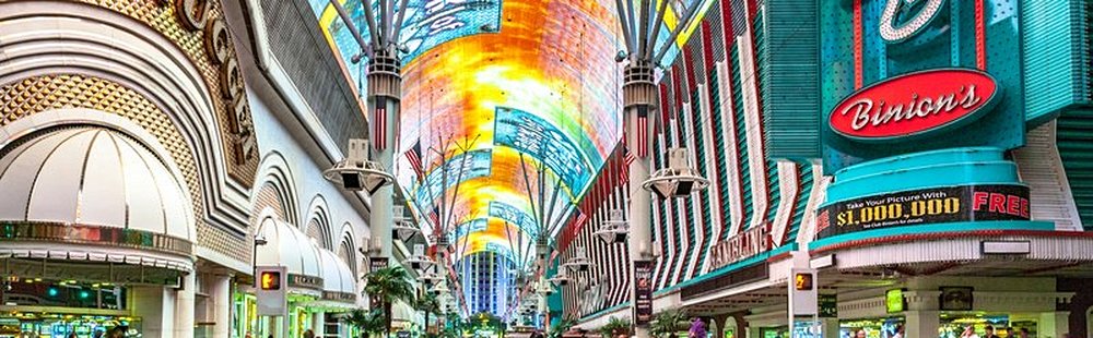 Downtown : Fremont Street