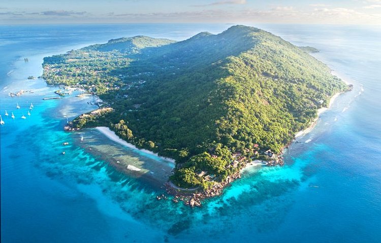 Vue aérienne de la Digue