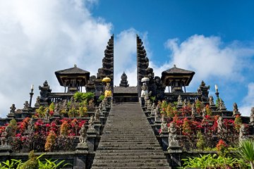 Mont Agung et le temple Besakih