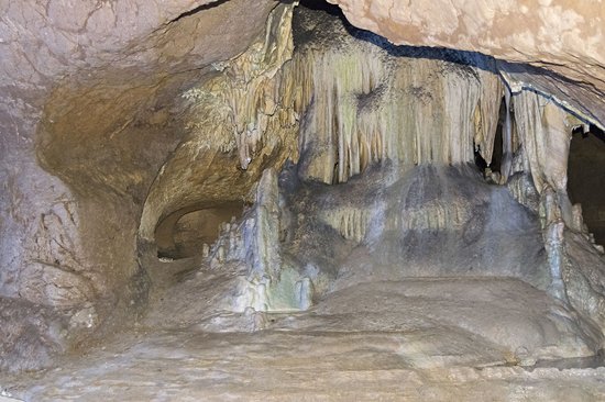 Grotte de Bacho Kiro