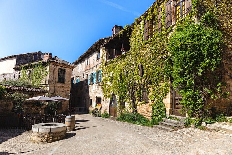 Bruniquel et les plus beaux villages de France