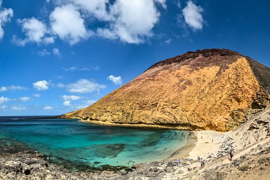 La playa Montaña Amarilla à la Graciosa