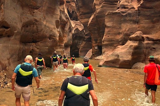 Traverser le plus grand canyon de Jordanie Wadi Hasa